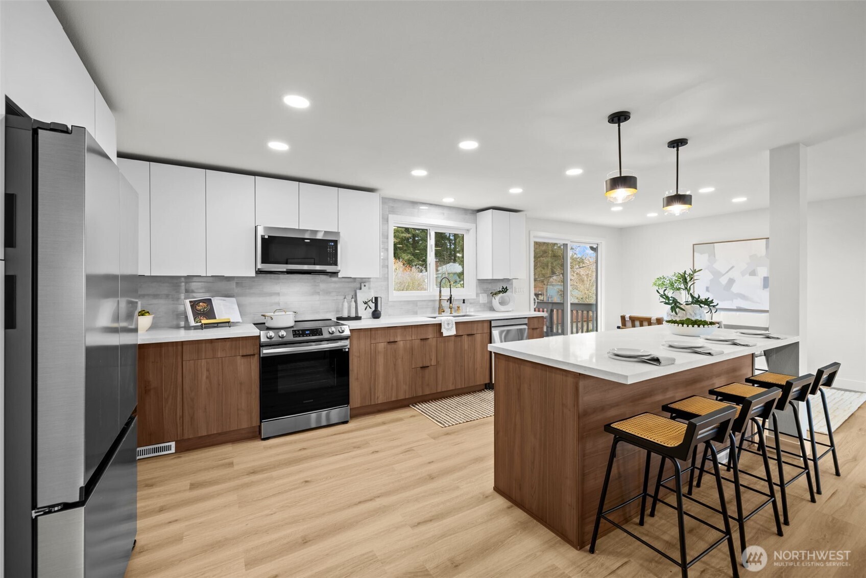 508 NE 124th Street