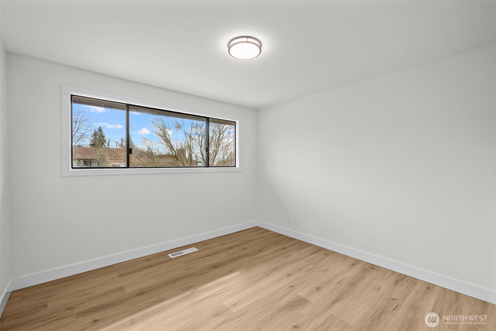 508 NE 124th Street