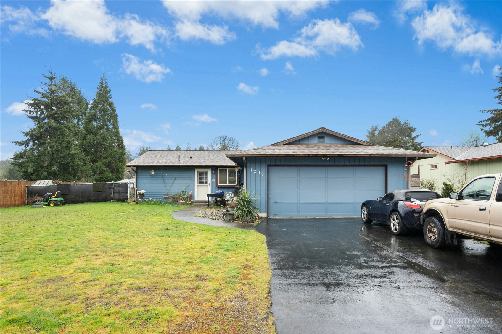 1209 Rockcress Drive SE