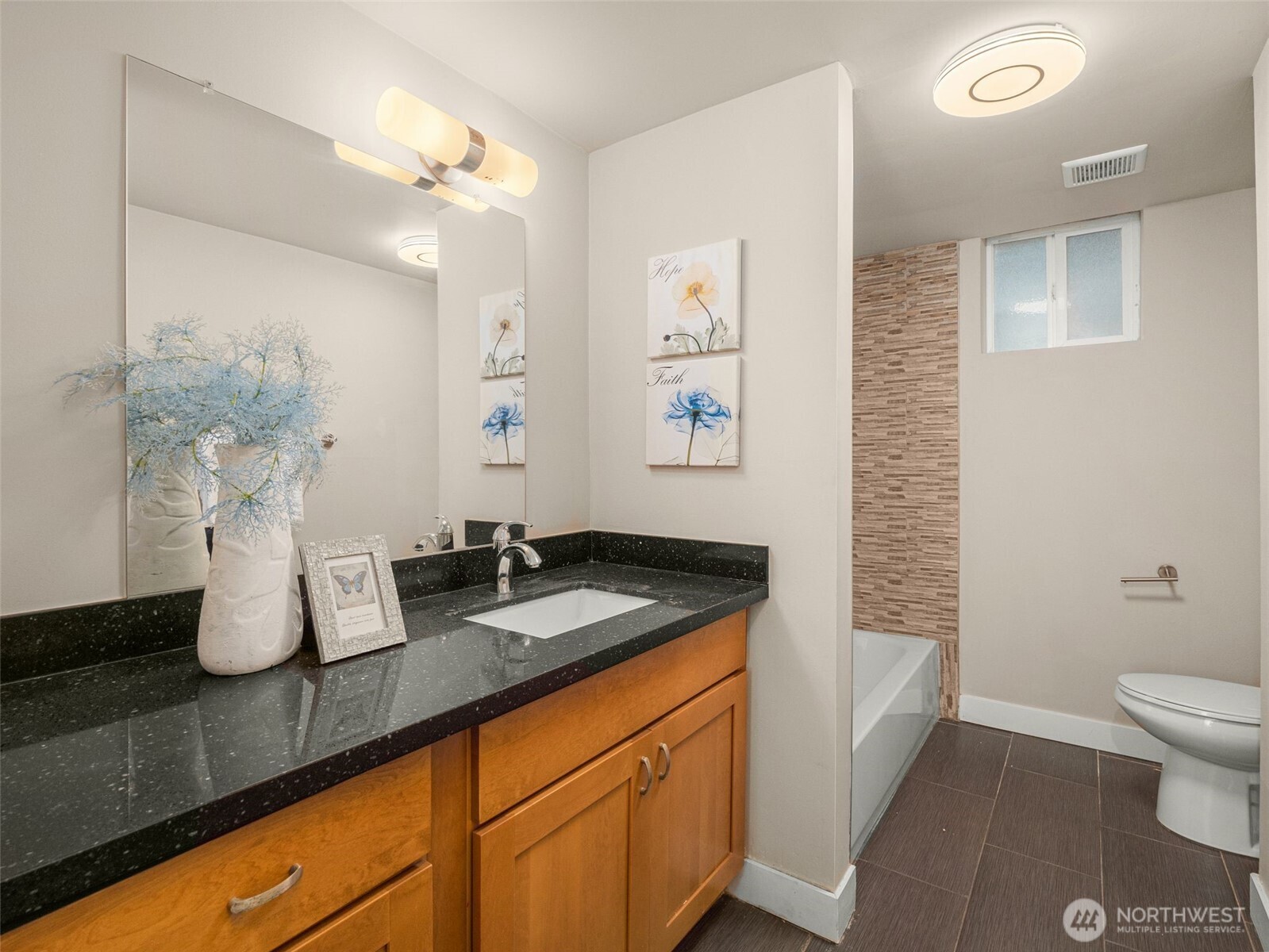 4225 NE 88th Street