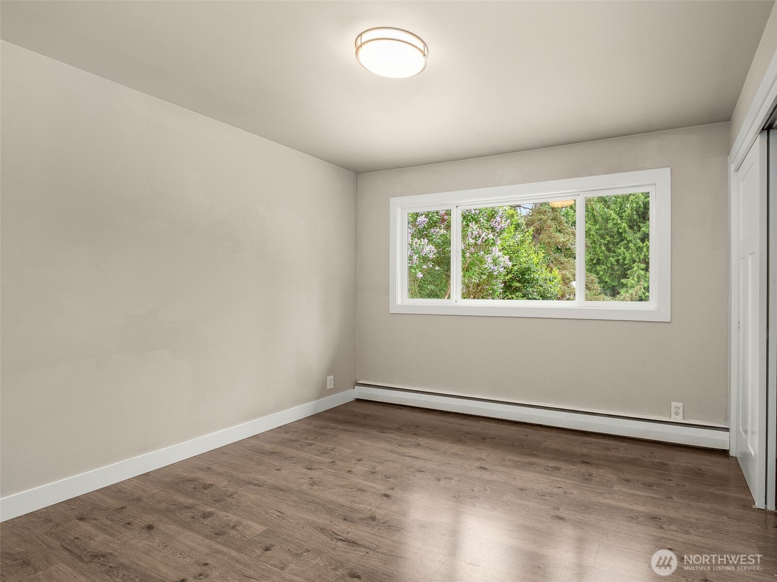 4225 NE 88th Street
