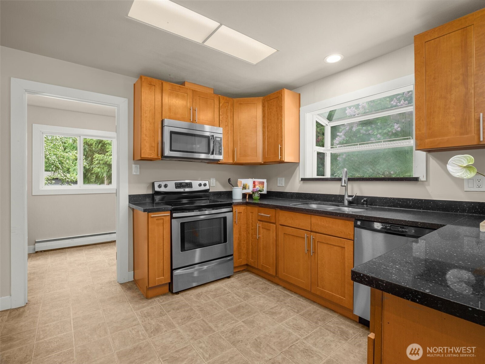 4225 NE 88th Street