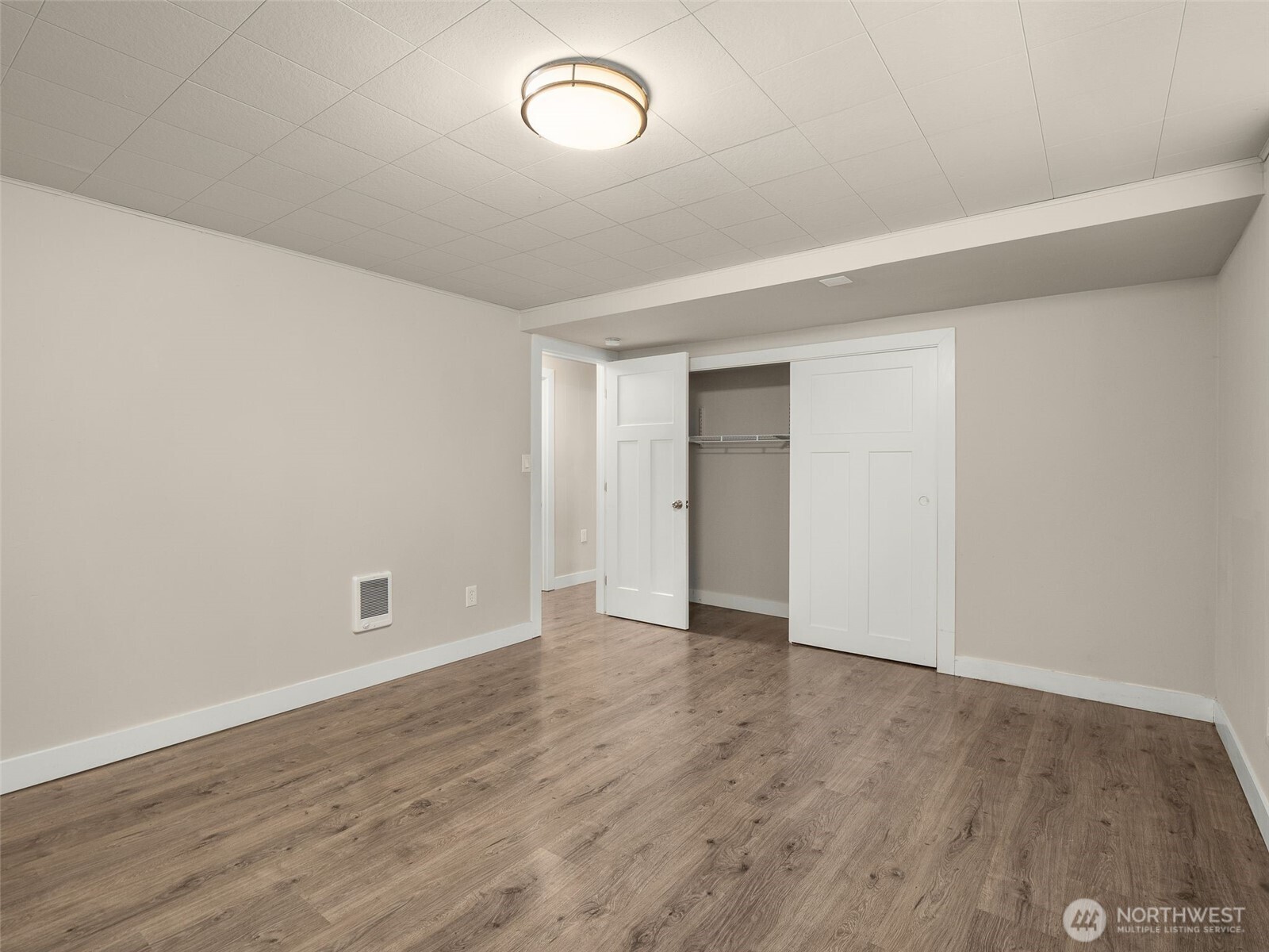 4225 NE 88th Street
