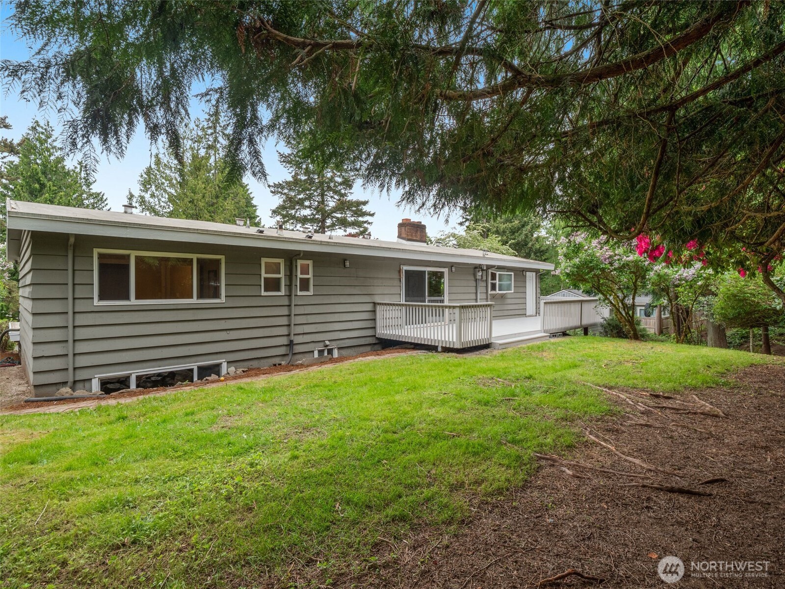 4225 NE 88th Street