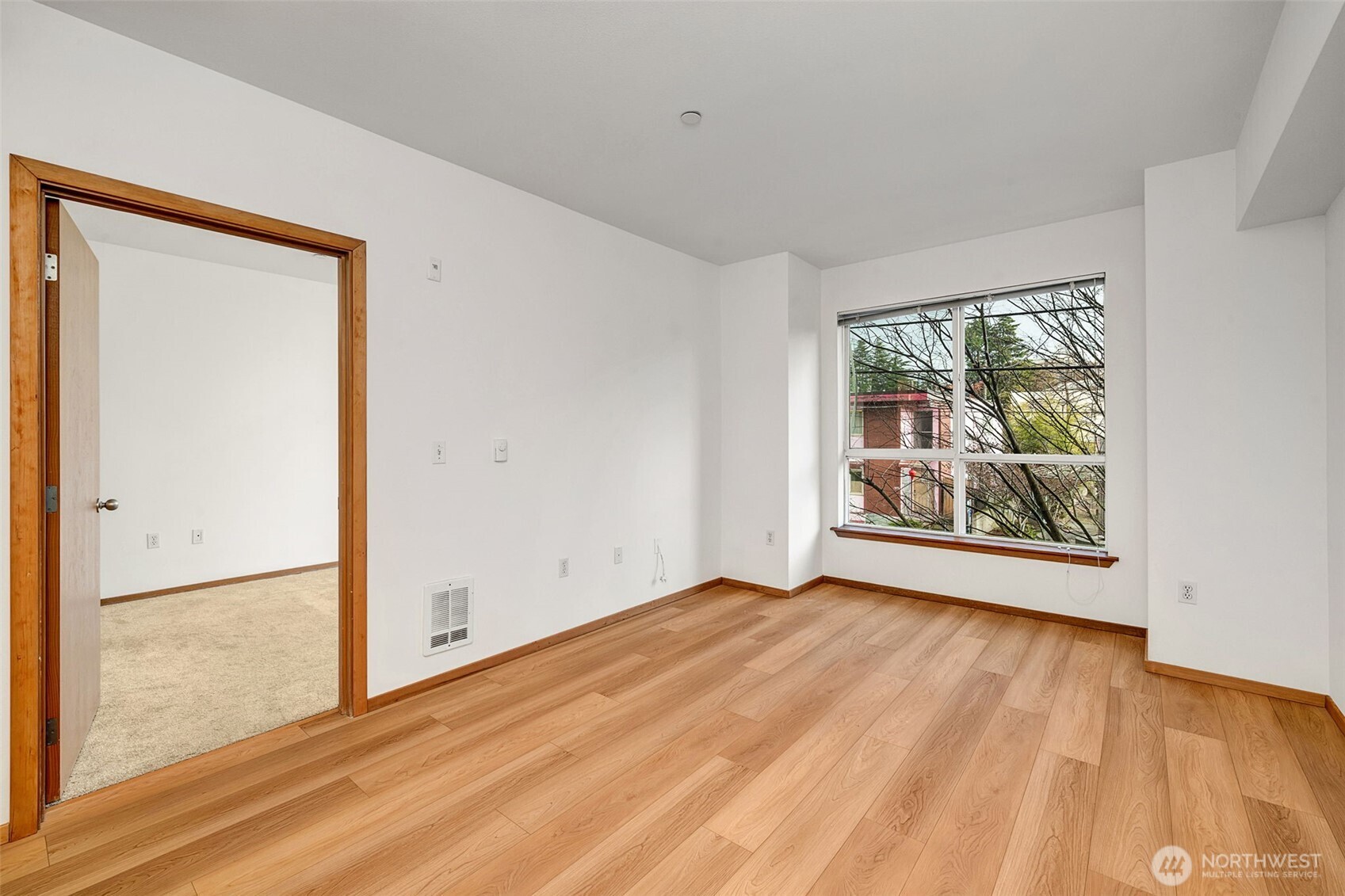 668 S Lane Street Unit: 311