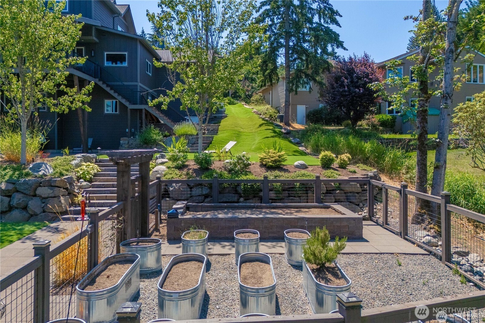 2396 Squak Mountain Loop SW