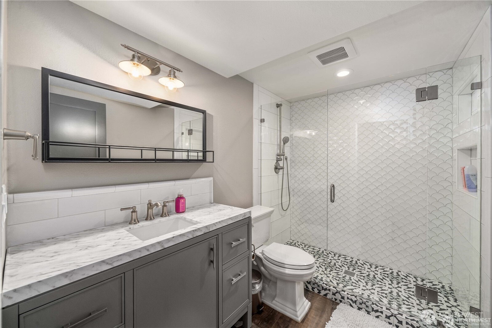 2396 Squak Mountain Loop SW