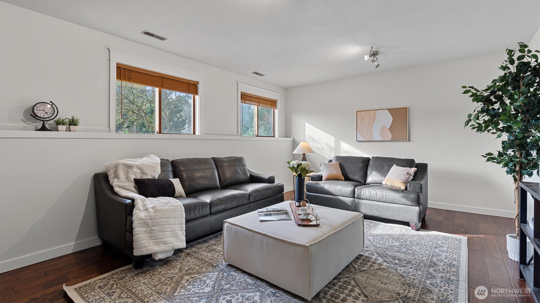 5060 Highland Drive