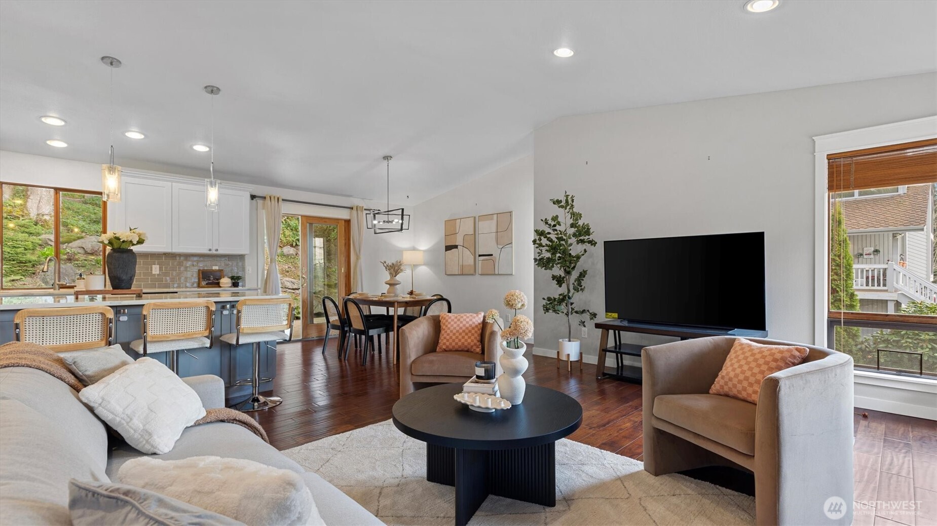5060 Highland Drive
