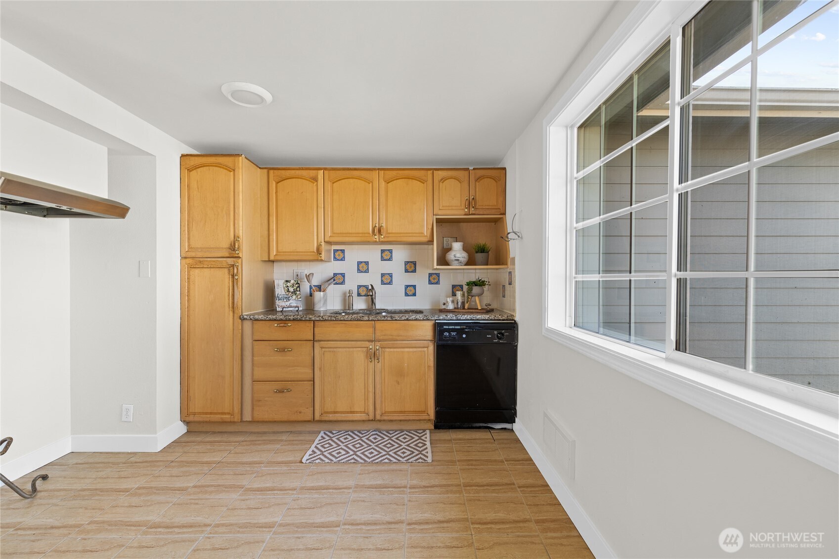 300 S Henderson Street