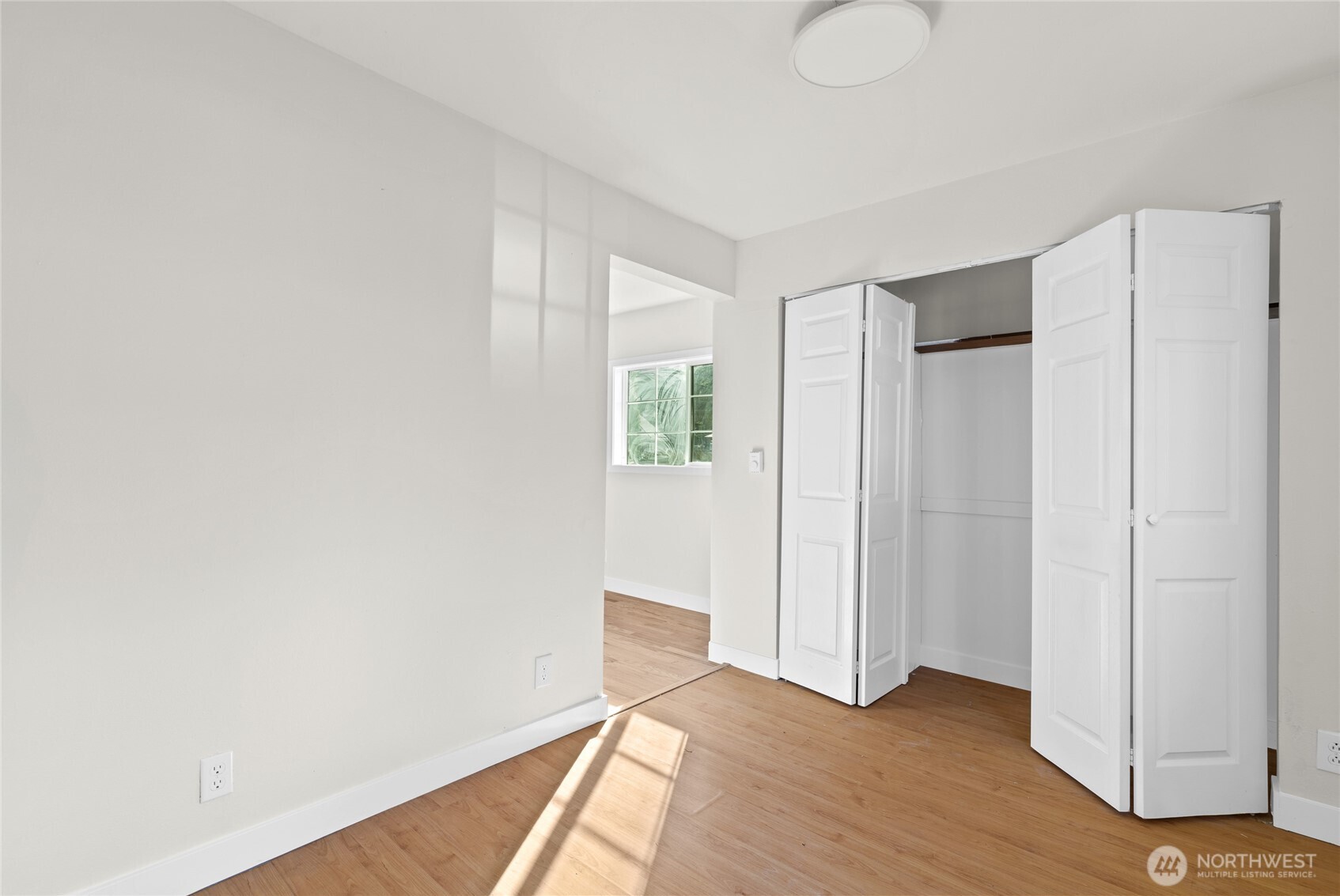 300 S Henderson Street