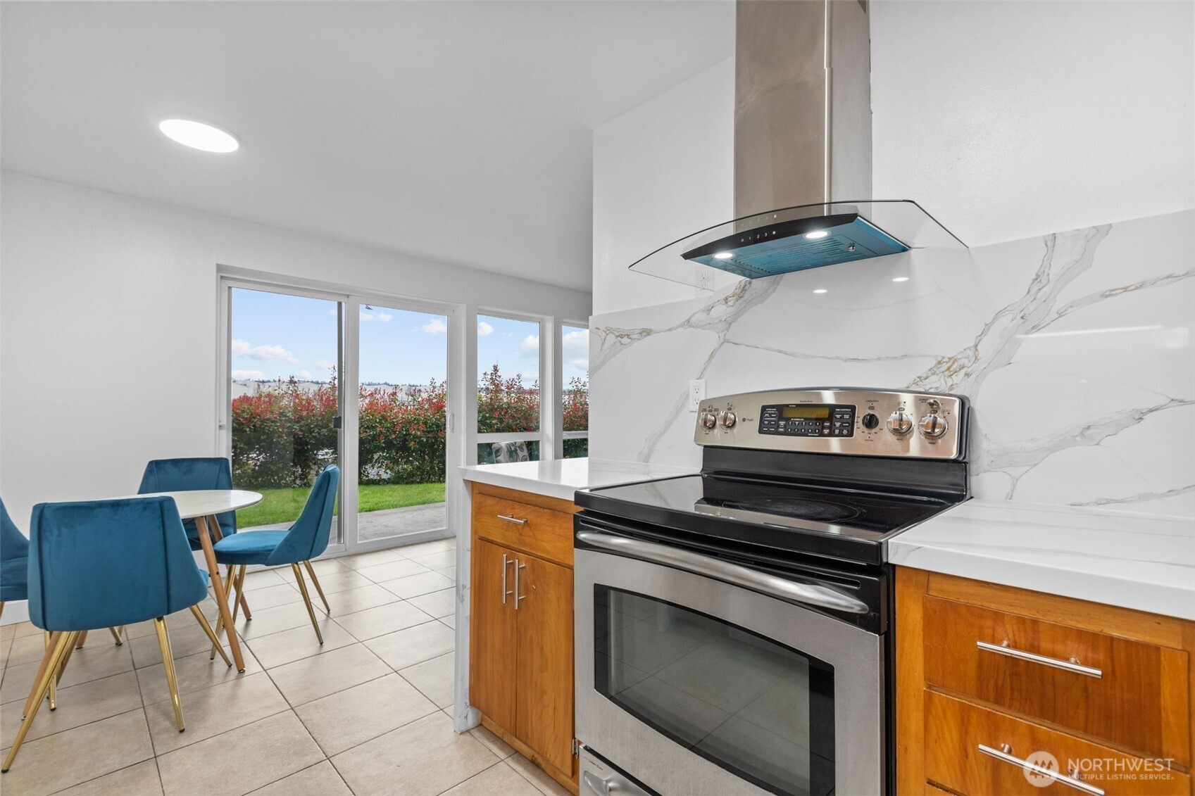 11604 Rainier Avenue S Unit: 102