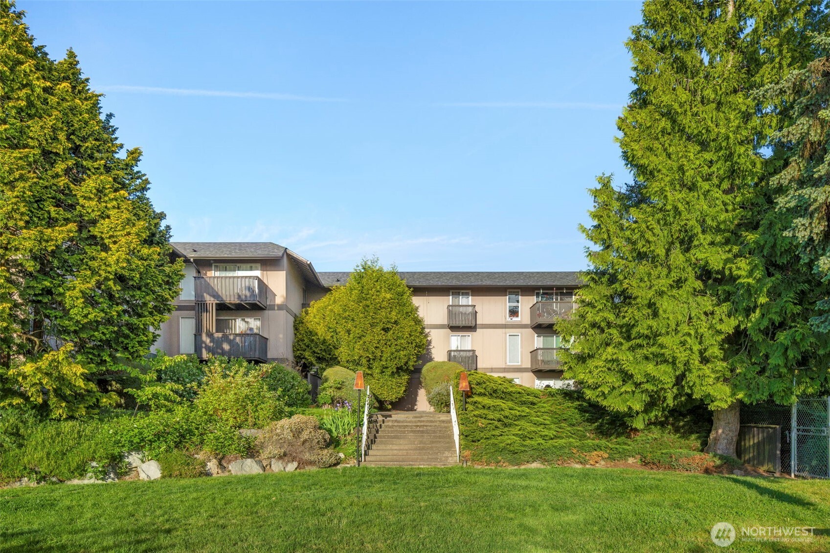1425 S Puget Drive Unit: 213