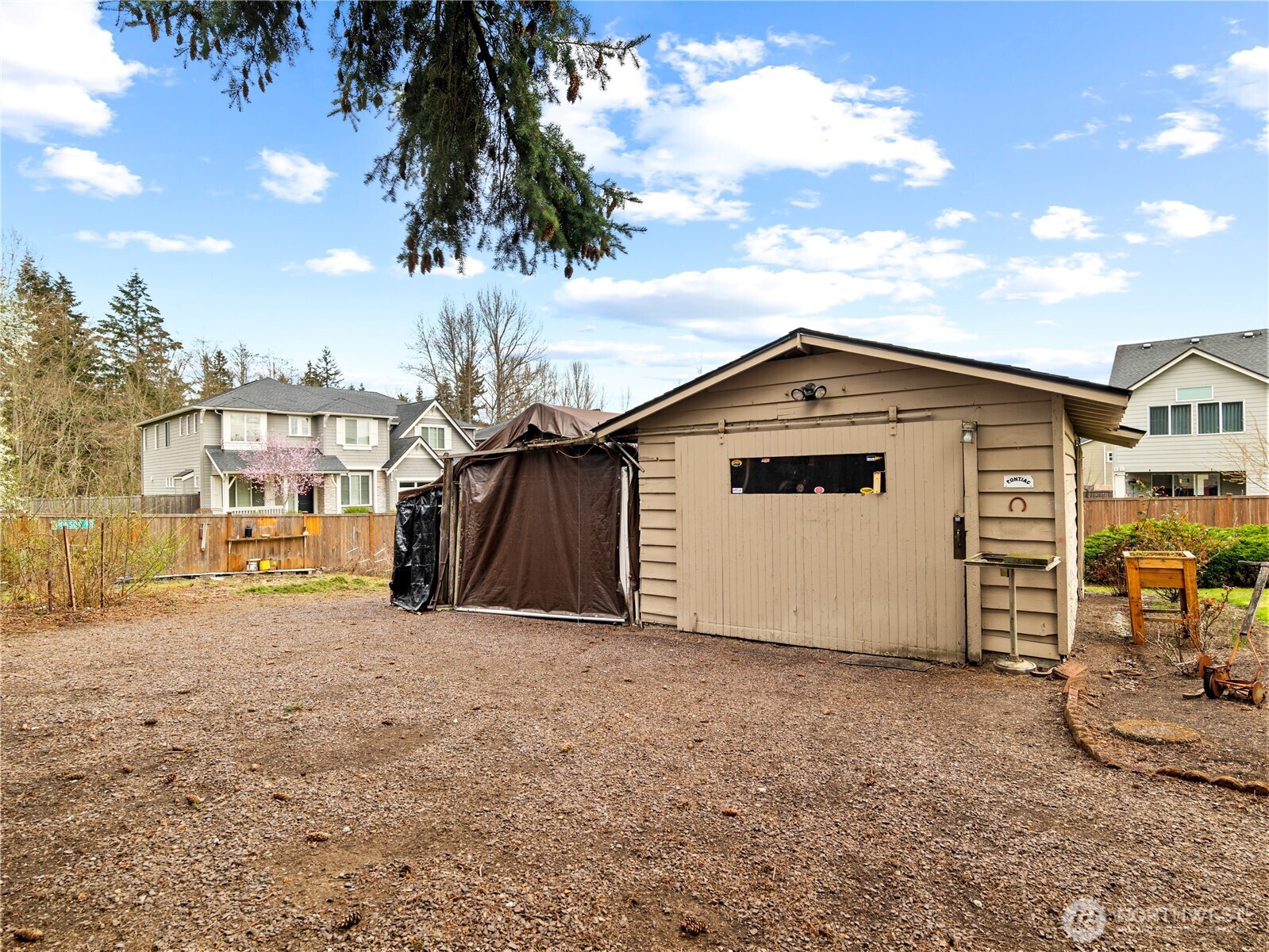 725 232nd Street SE
