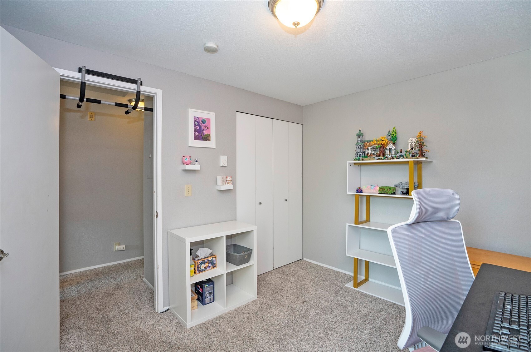 4231 NE 5th Street Unit: E201