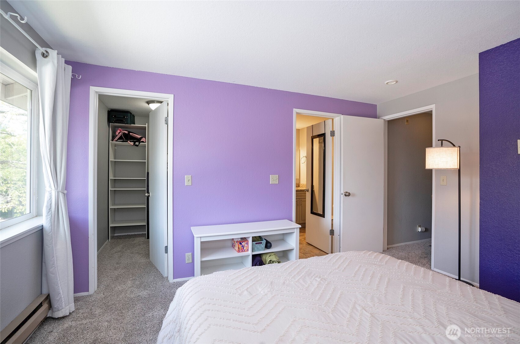 4231 NE 5th Street Unit: E201