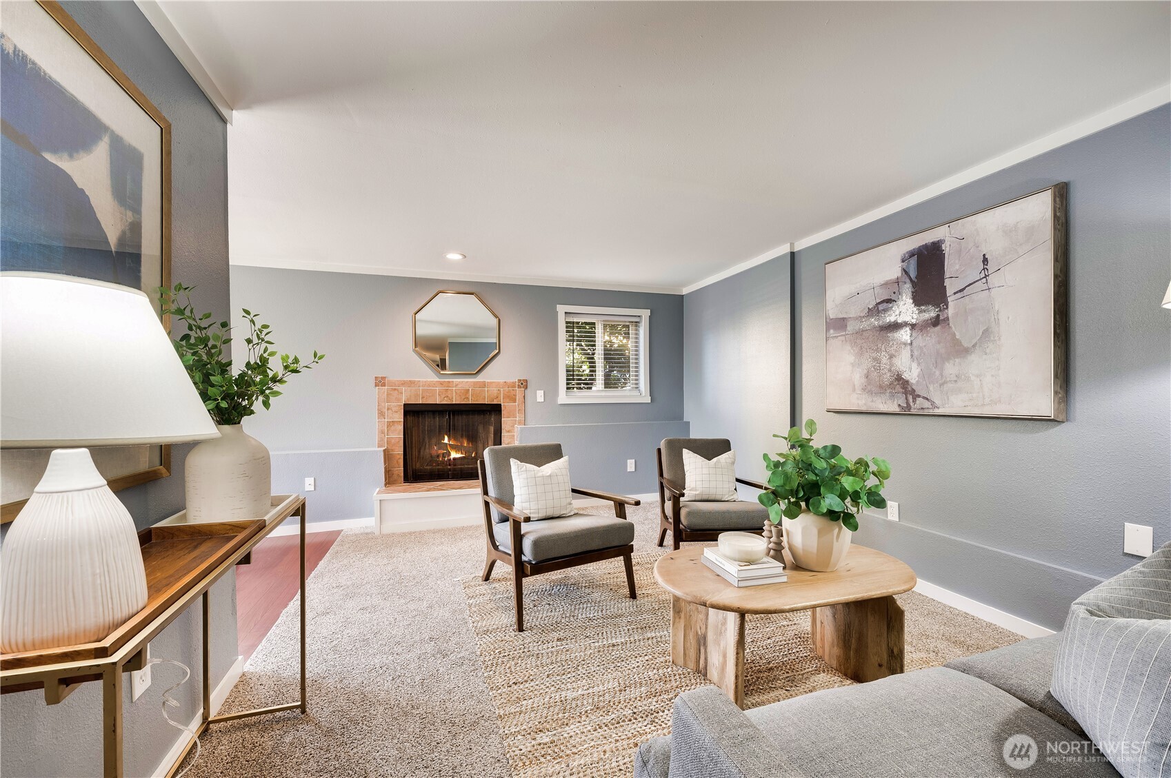 4511 Greenwood Avenue N Unit: 1