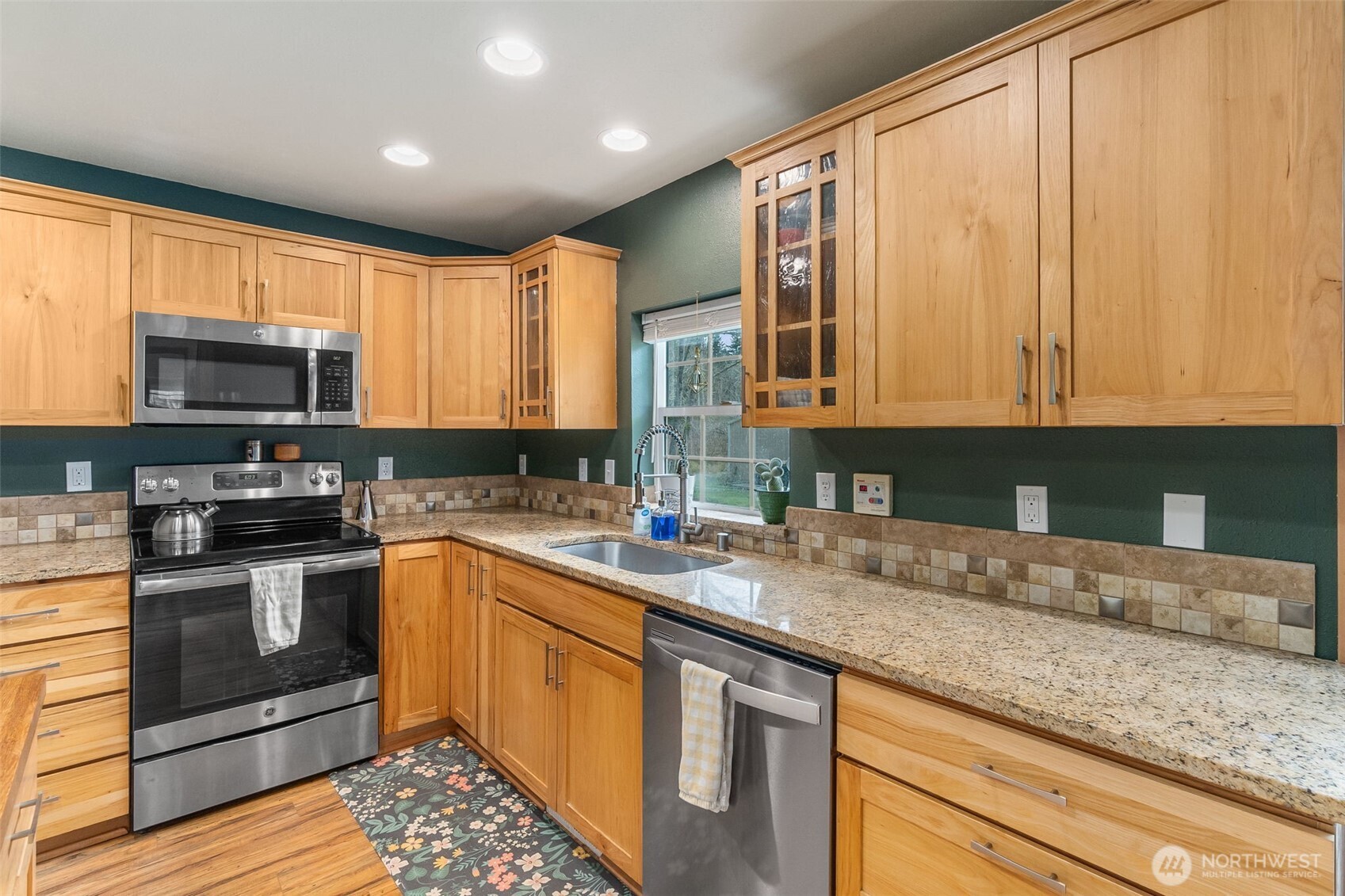 20120 Whitefish Lane