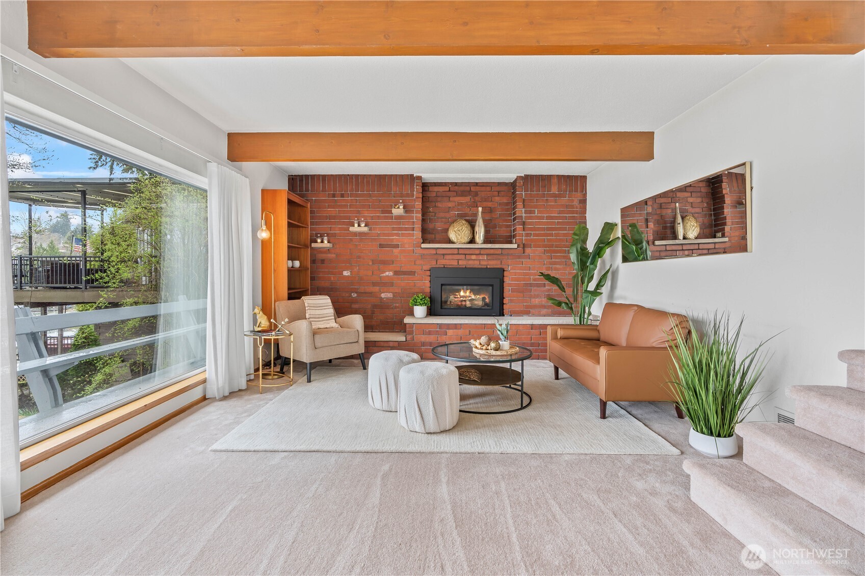 180 Lake Louise Drive SW