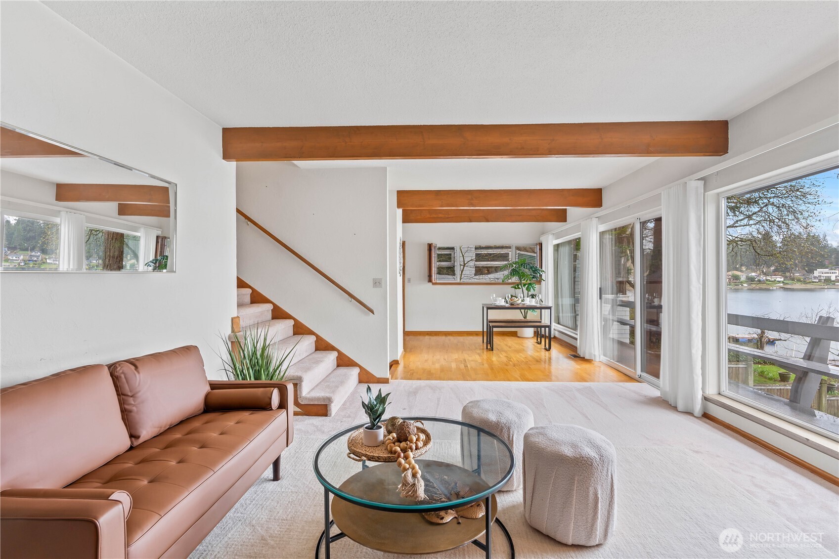 180 Lake Louise Drive SW
