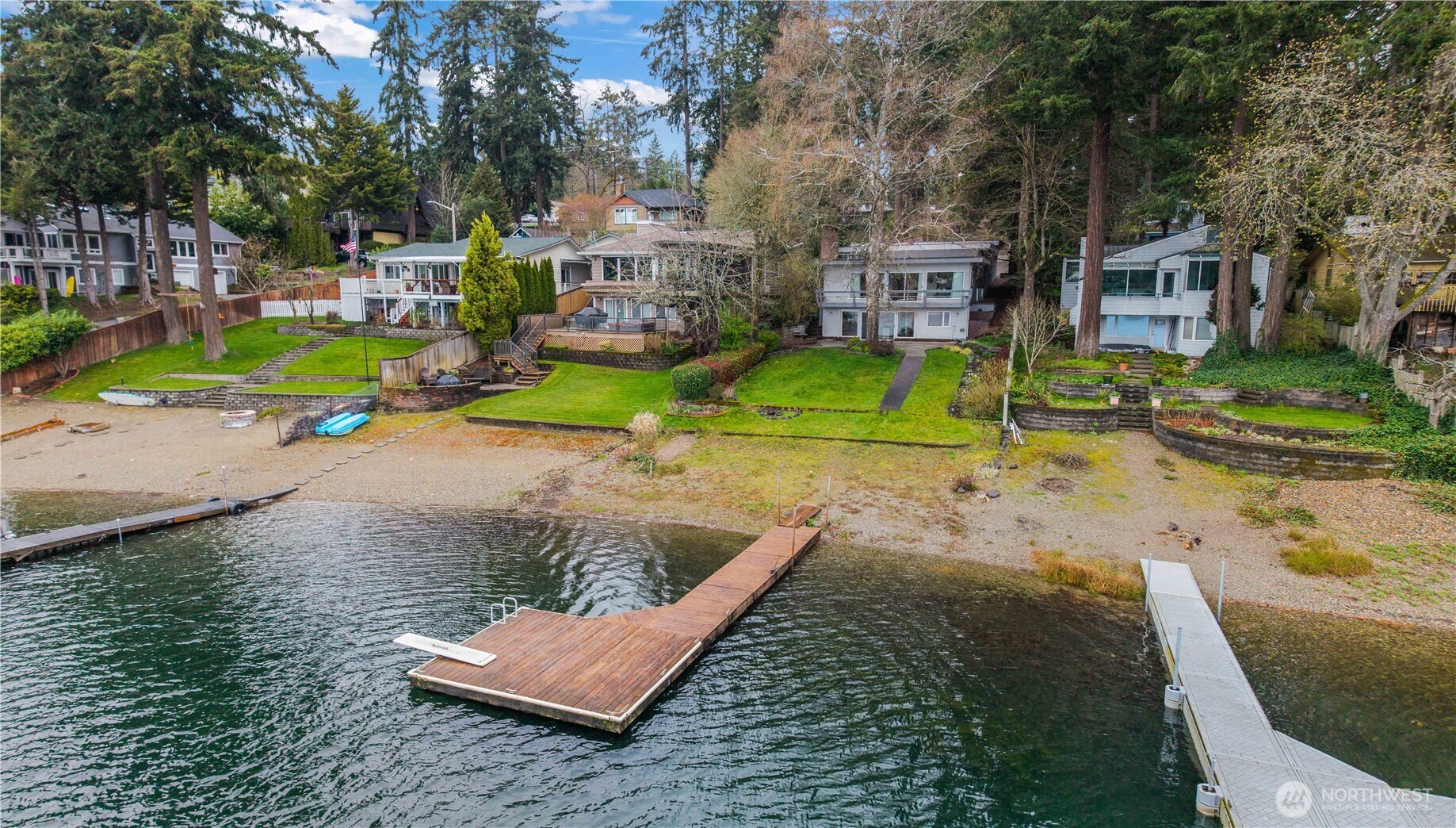 180 Lake Louise Drive SW
