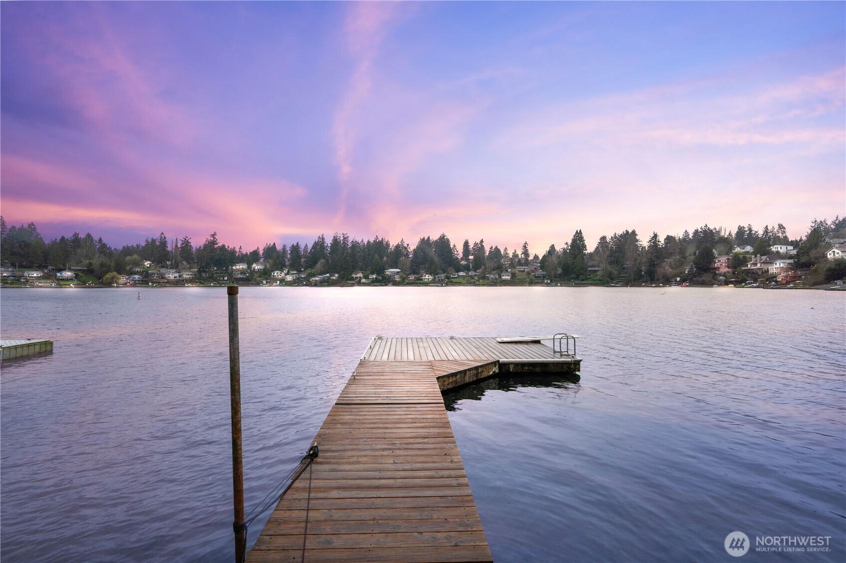 180 Lake Louise Drive SW