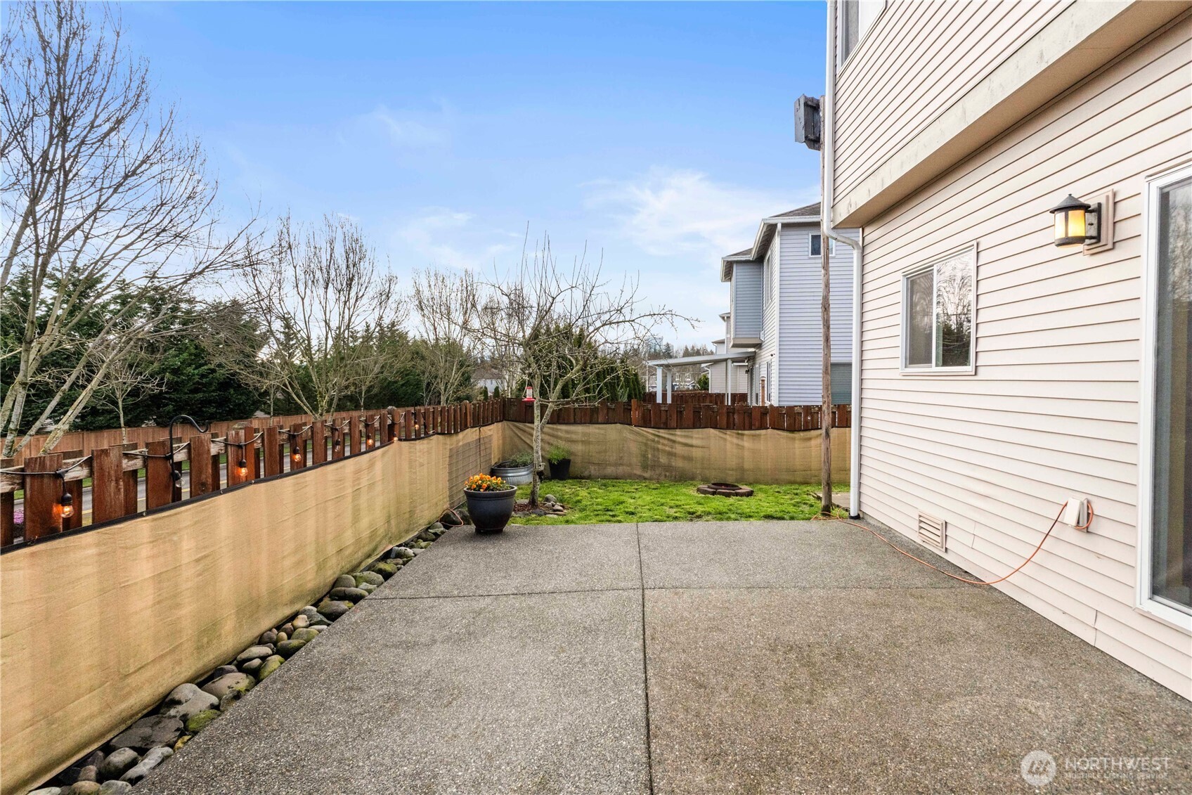 6326 Stuart Place SE