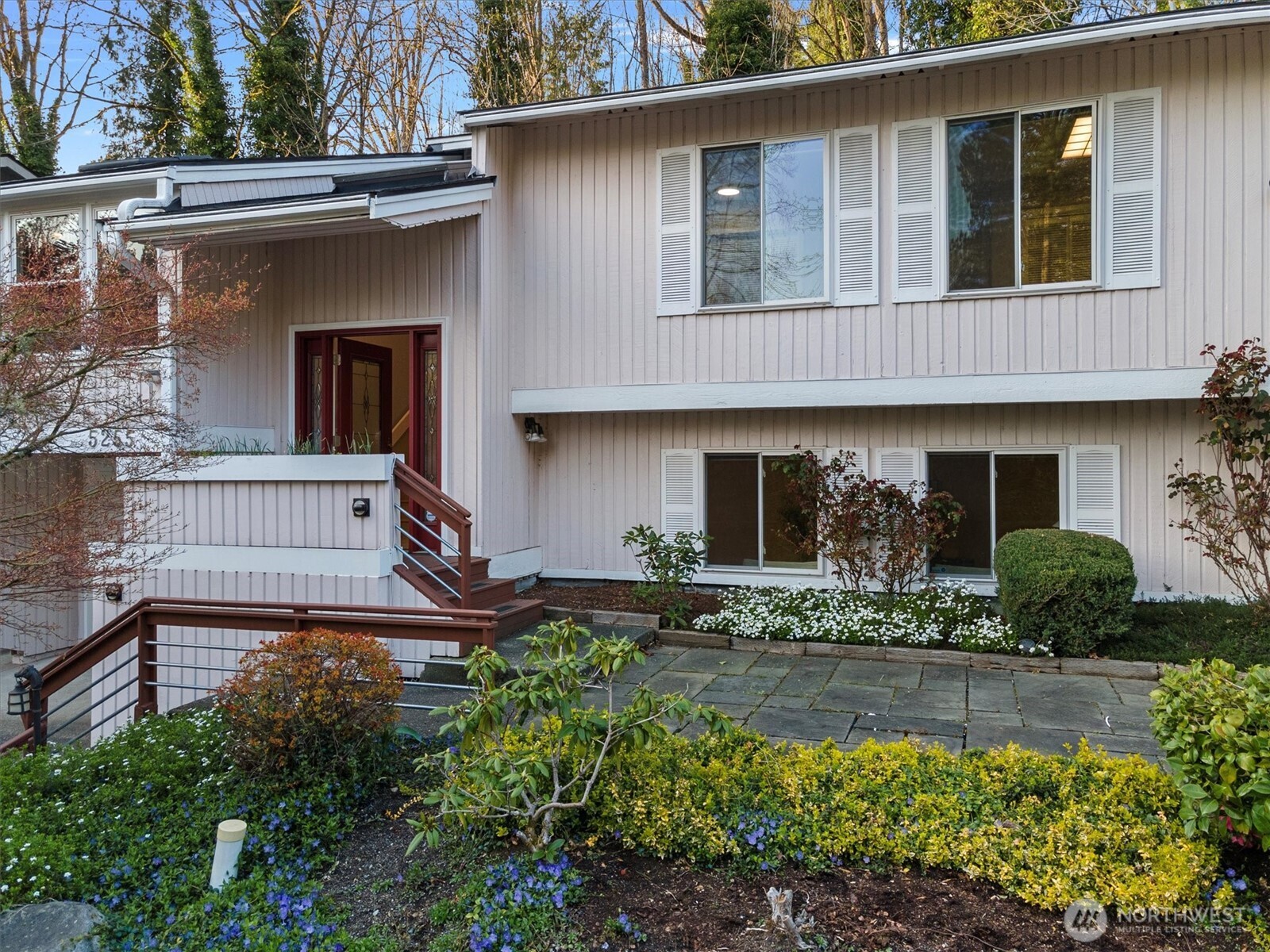 5255 Highland Drive