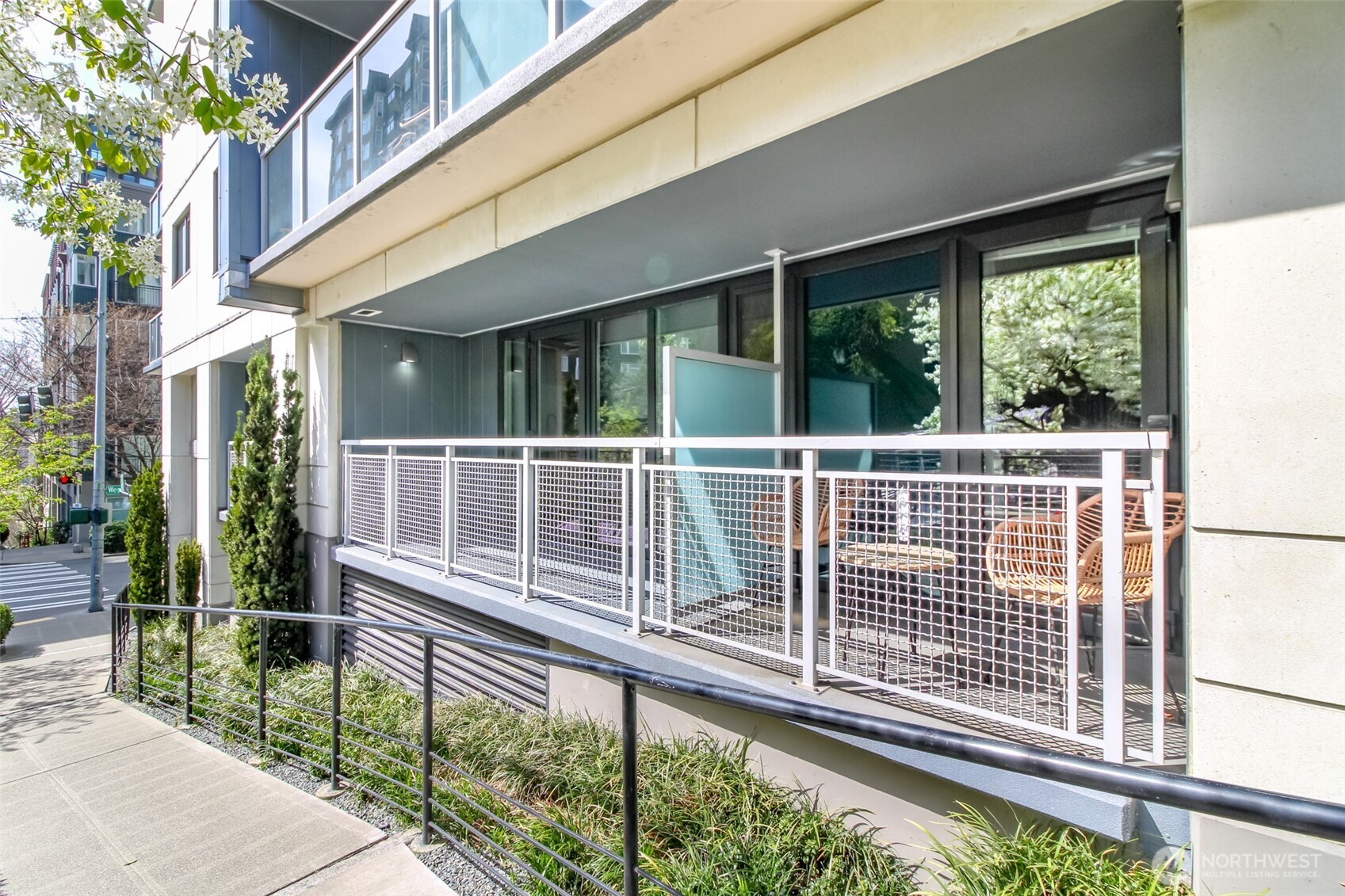 76 Cedar Street Unit: 207