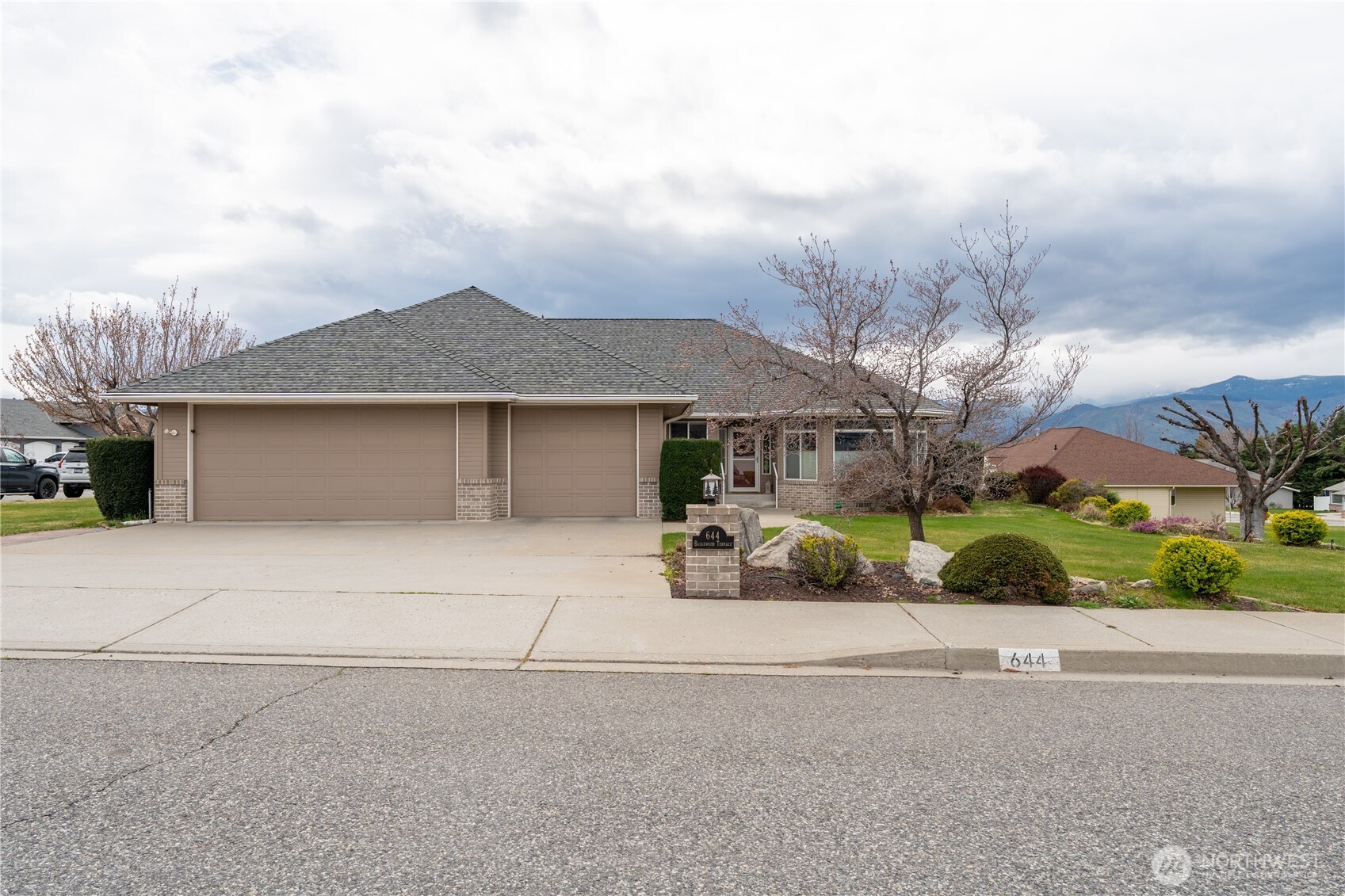 644 Briarwood Terrace