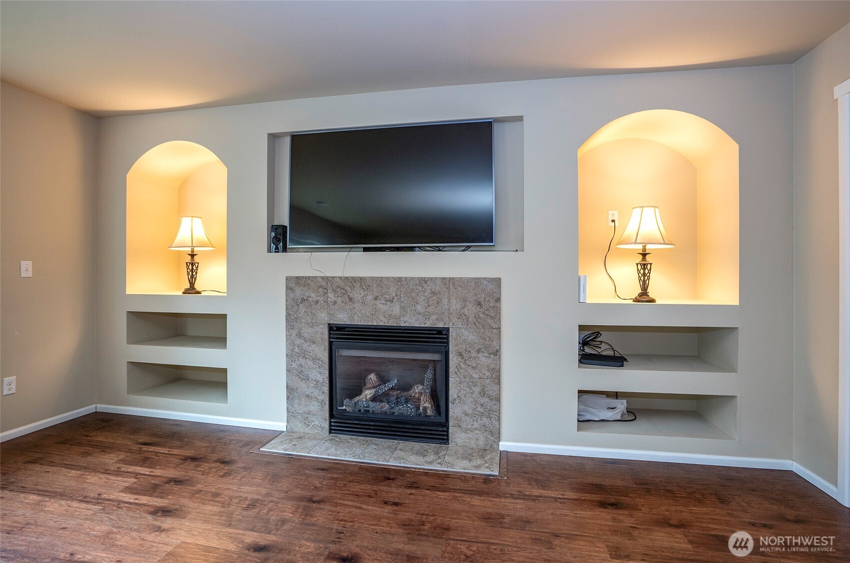 2012 187th Street Ct E