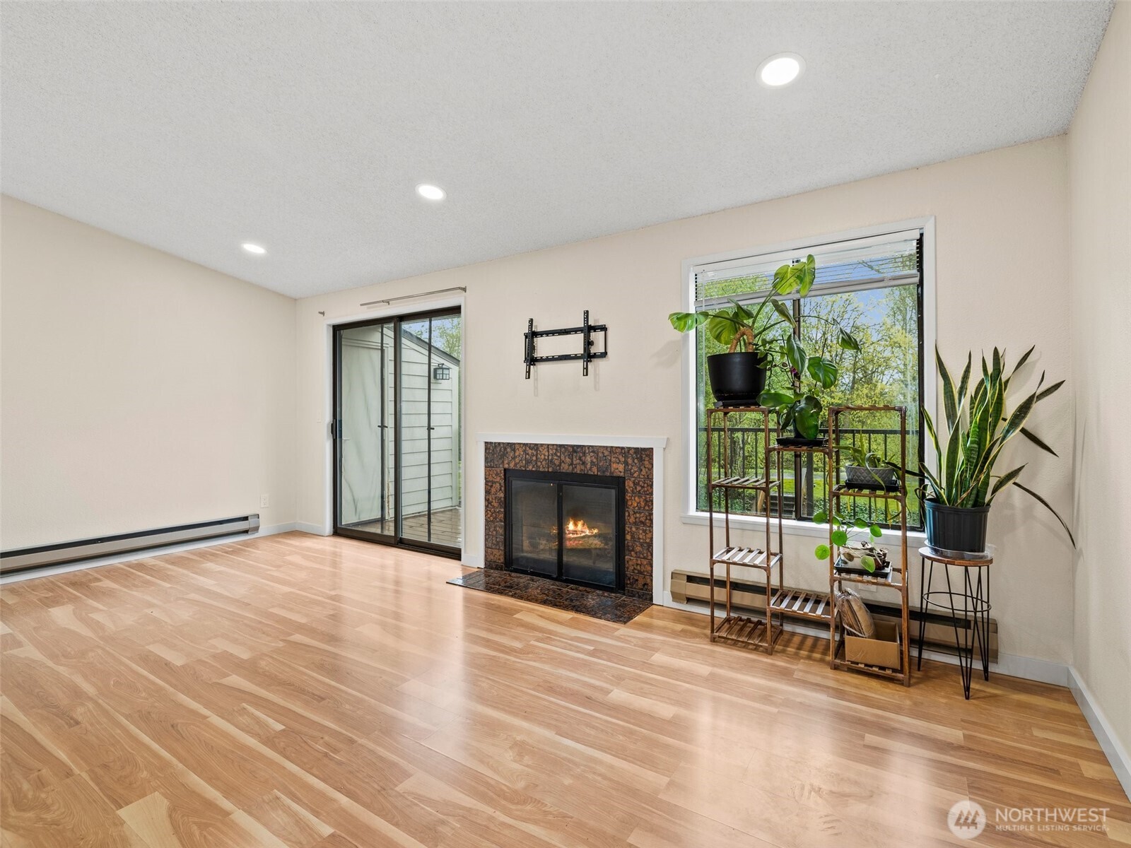 1824 Maple Lane Unit: K57