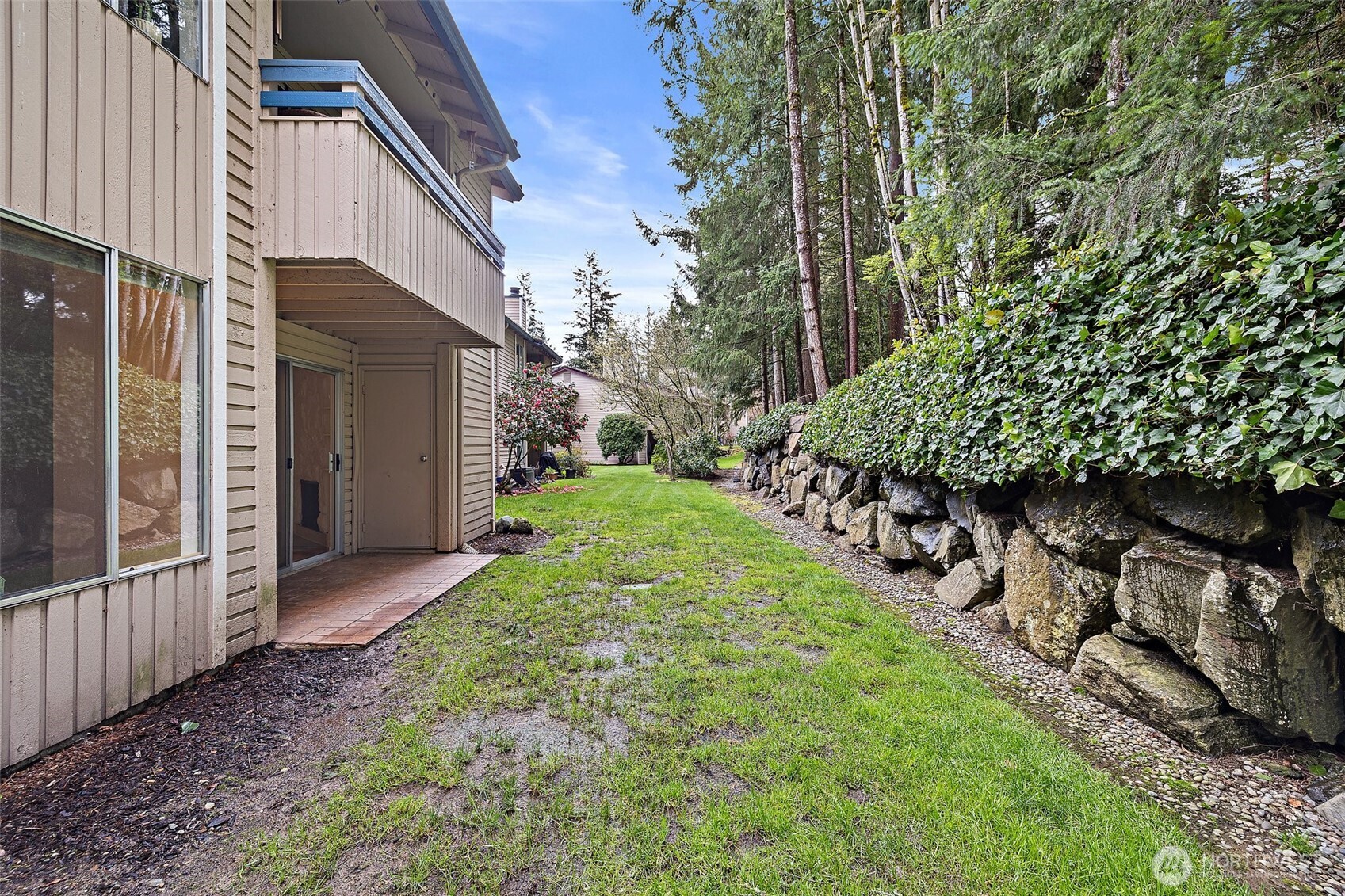 17527 149th Avenue SE Unit: B3