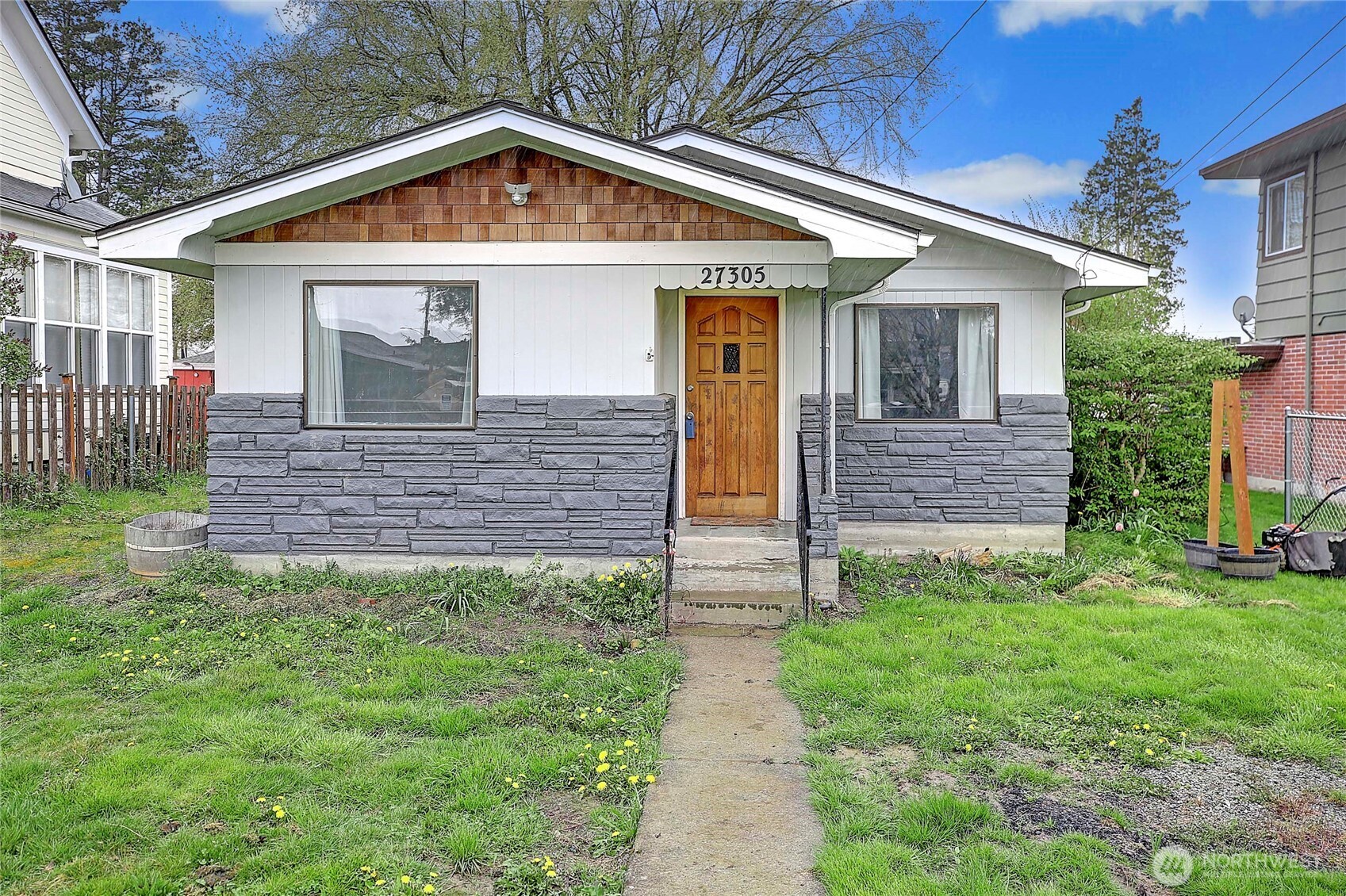 27305 102nd Avenue NW