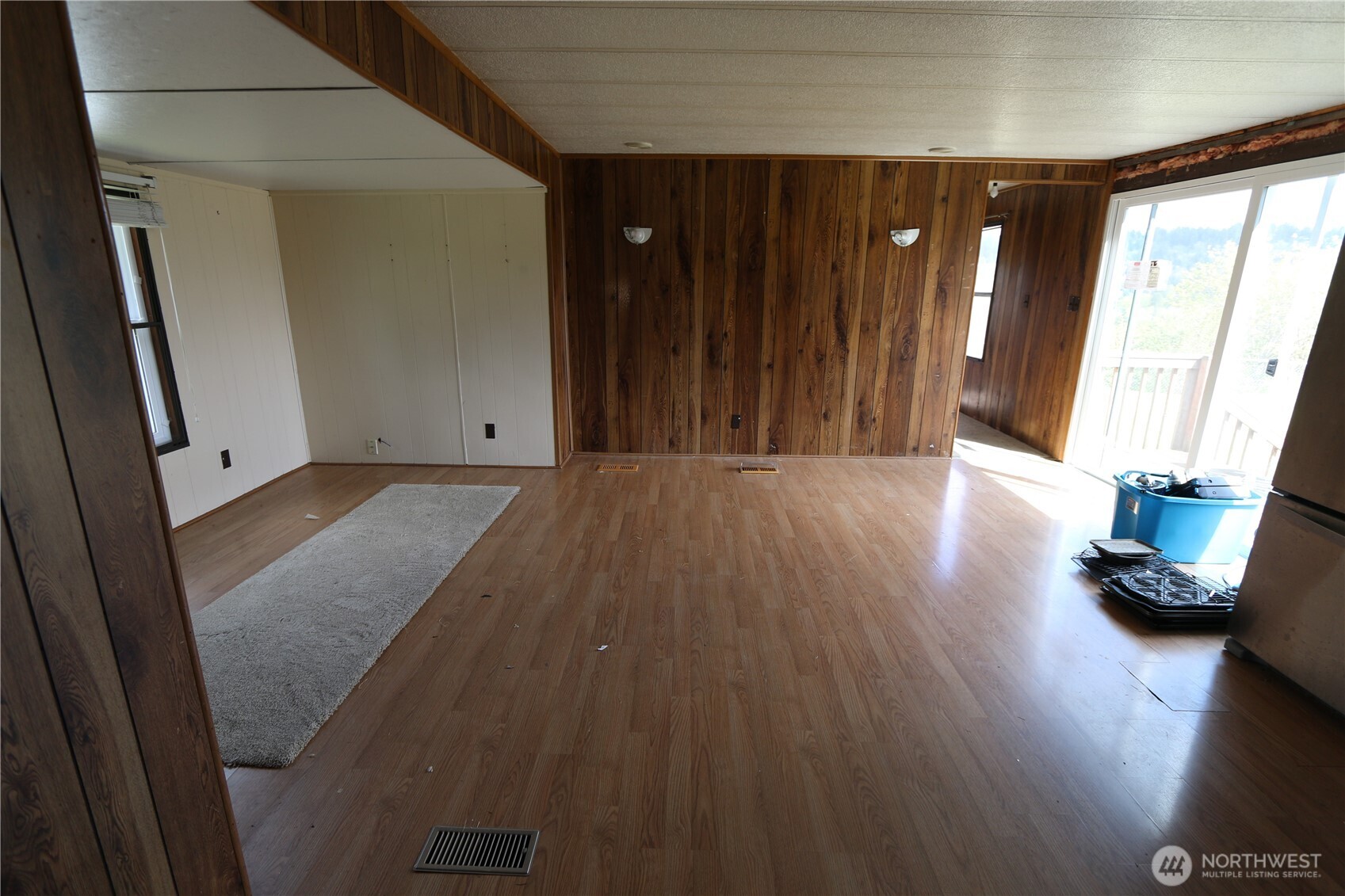 14409 Greenbelt Drive E