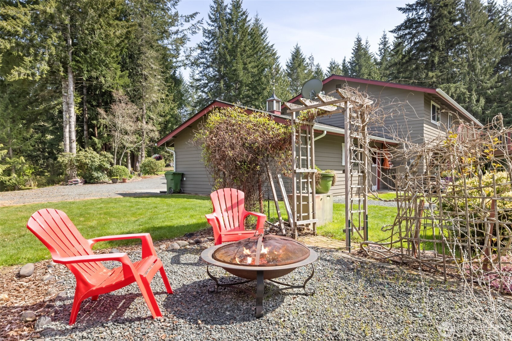 183 Oxenford Rd.
