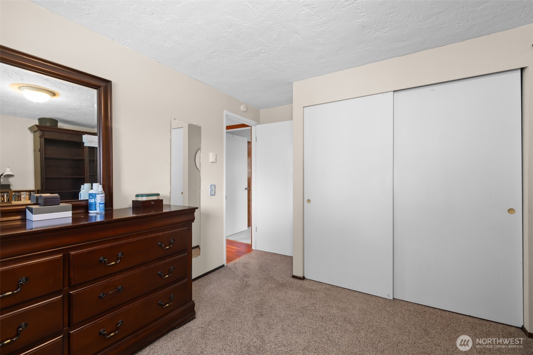 183 Oxenford Rd.