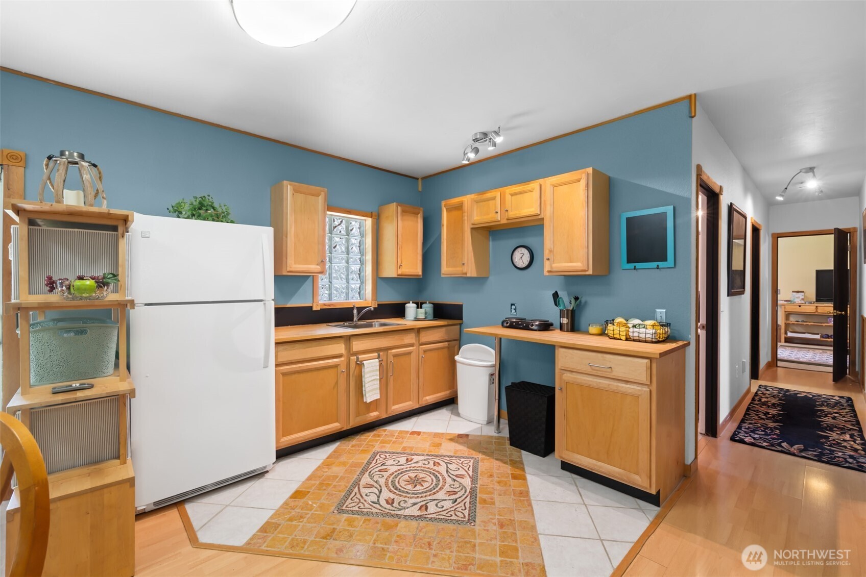 183 Oxenford Rd.
