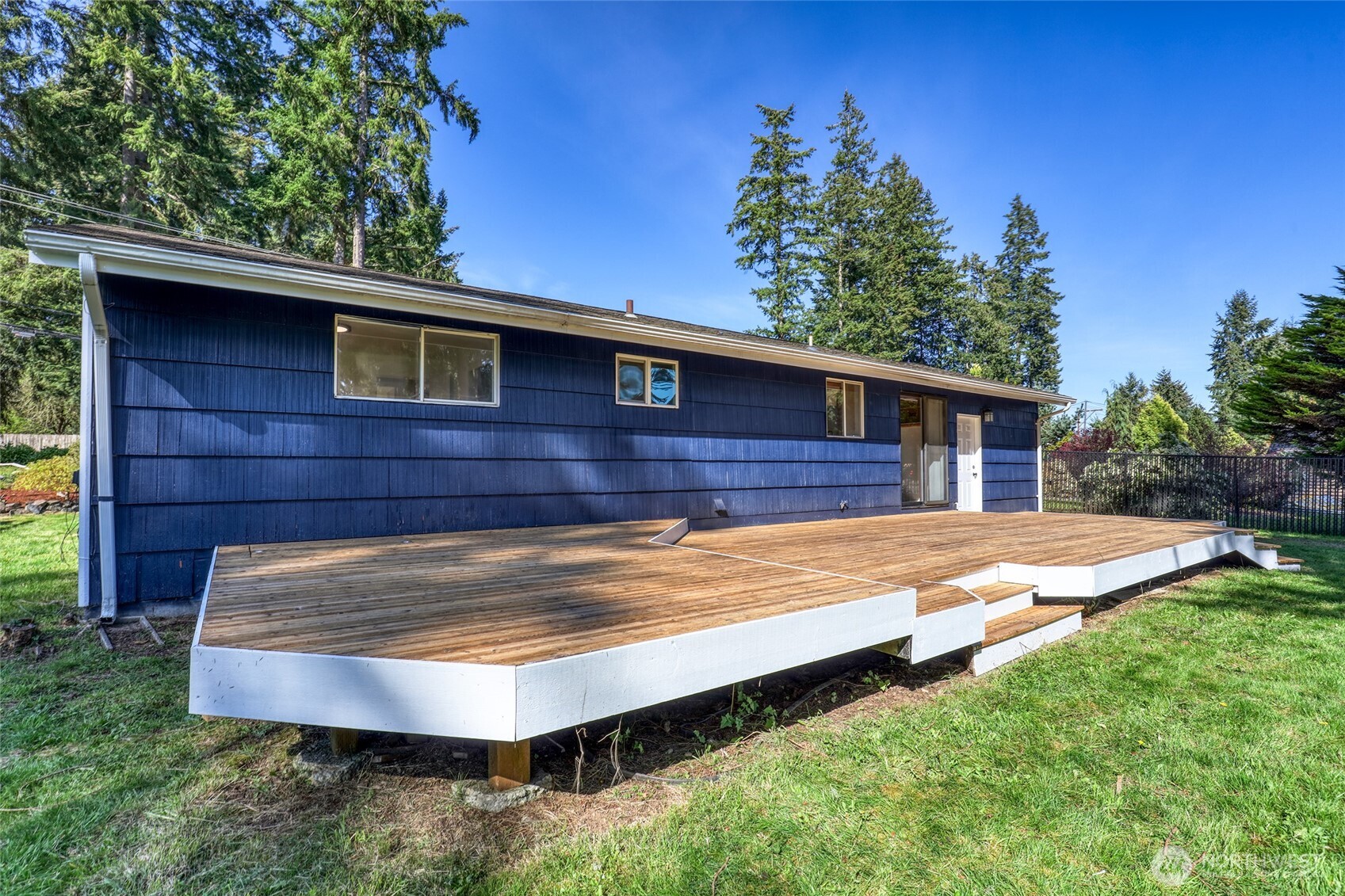 5804 176th Street SW