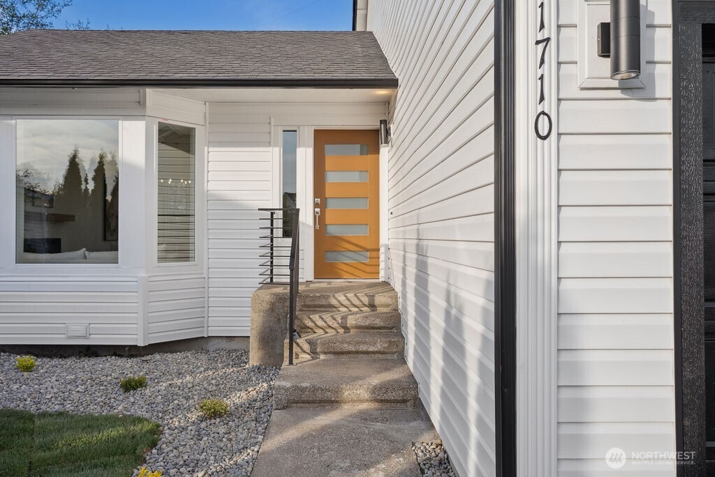 1710 SW 359th Street