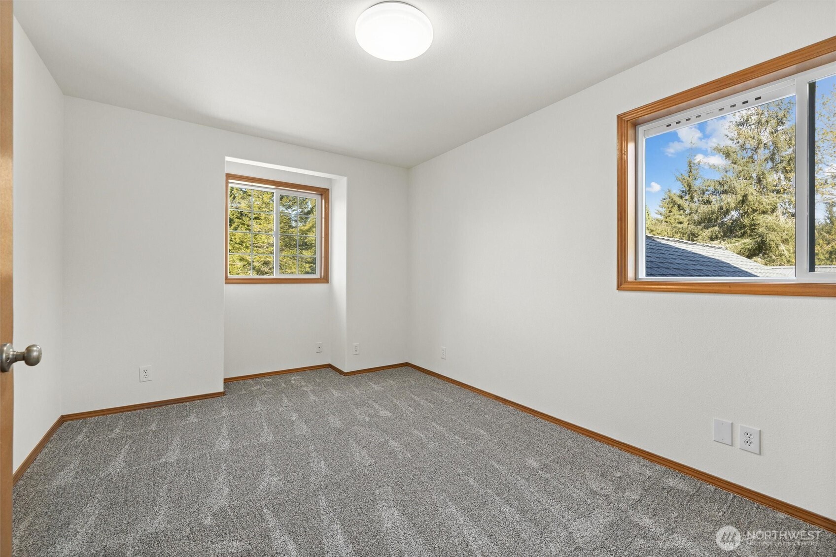 16006 10th Street SE