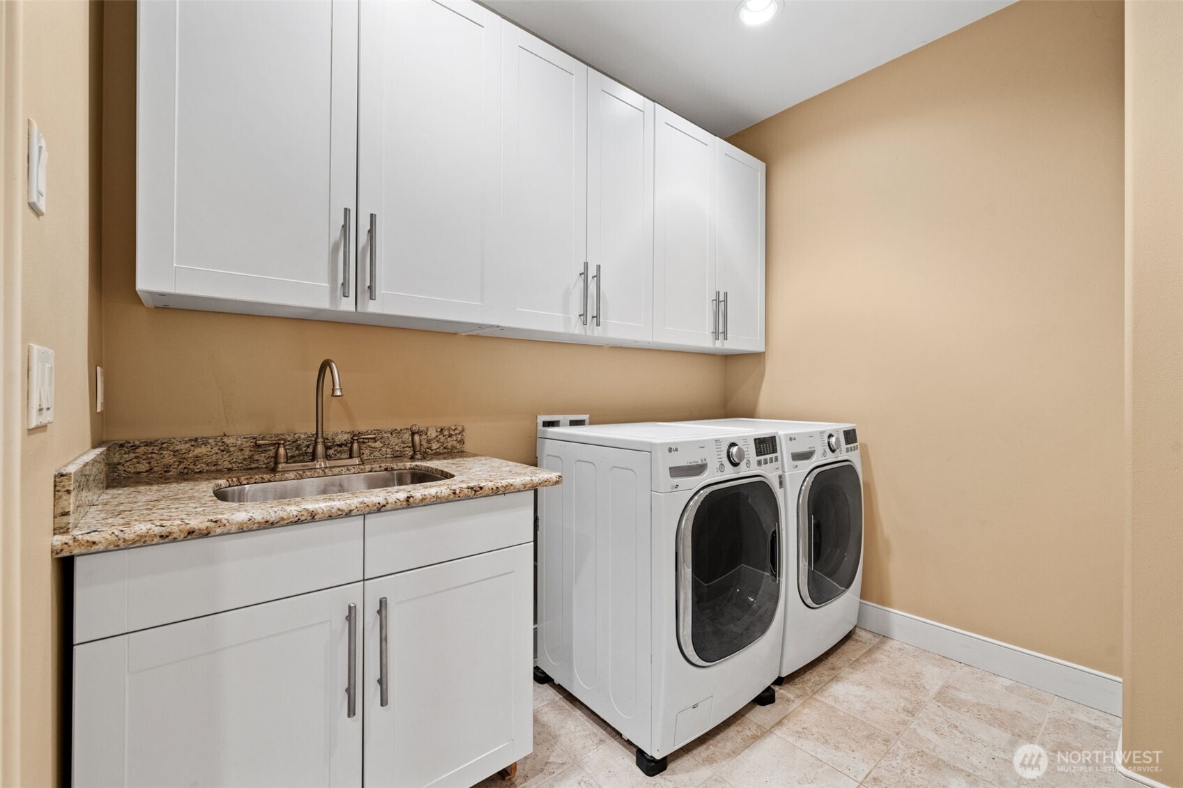 33226 42nd Ave SW