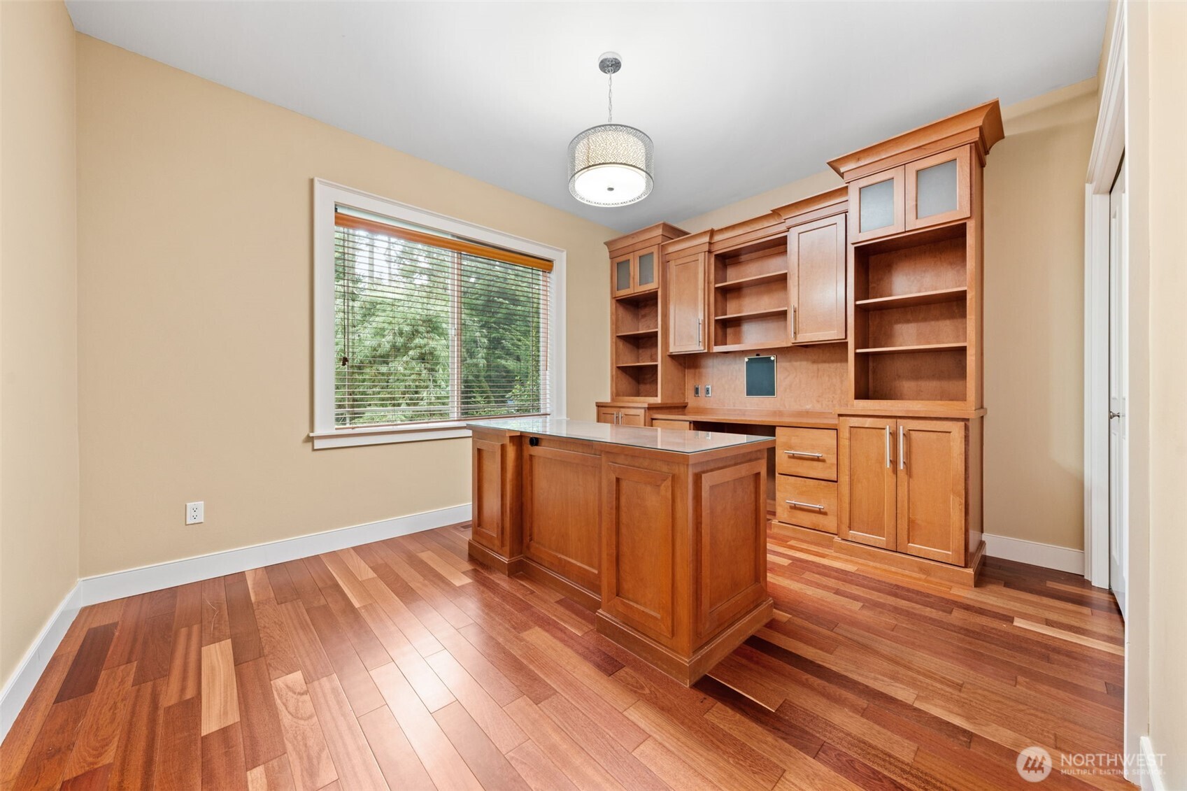 33226 42nd Ave SW