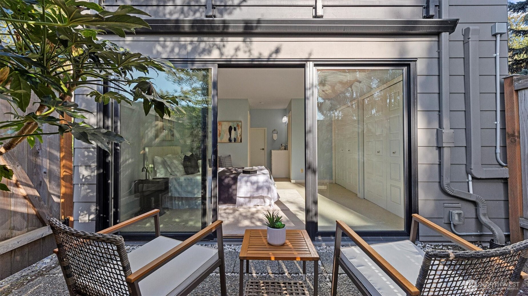 11226 NE 68th Street Unit: B