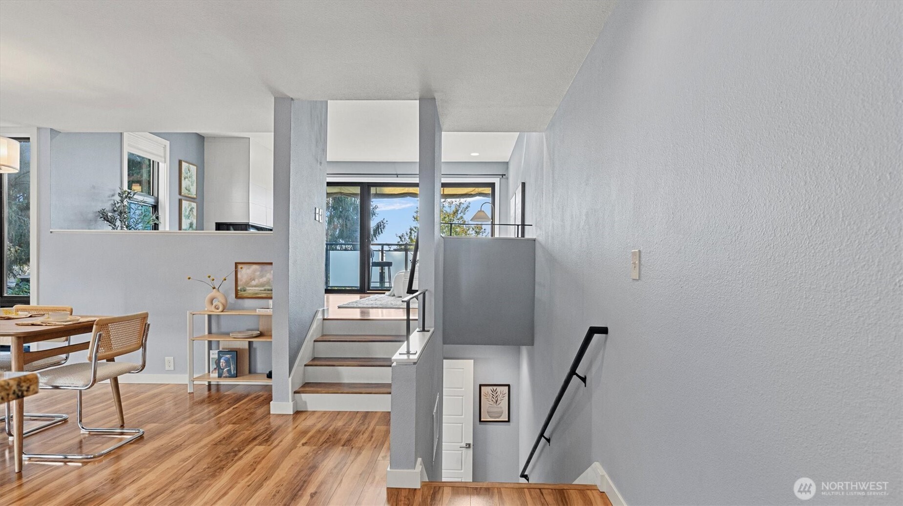 11226 NE 68th Street Unit: B