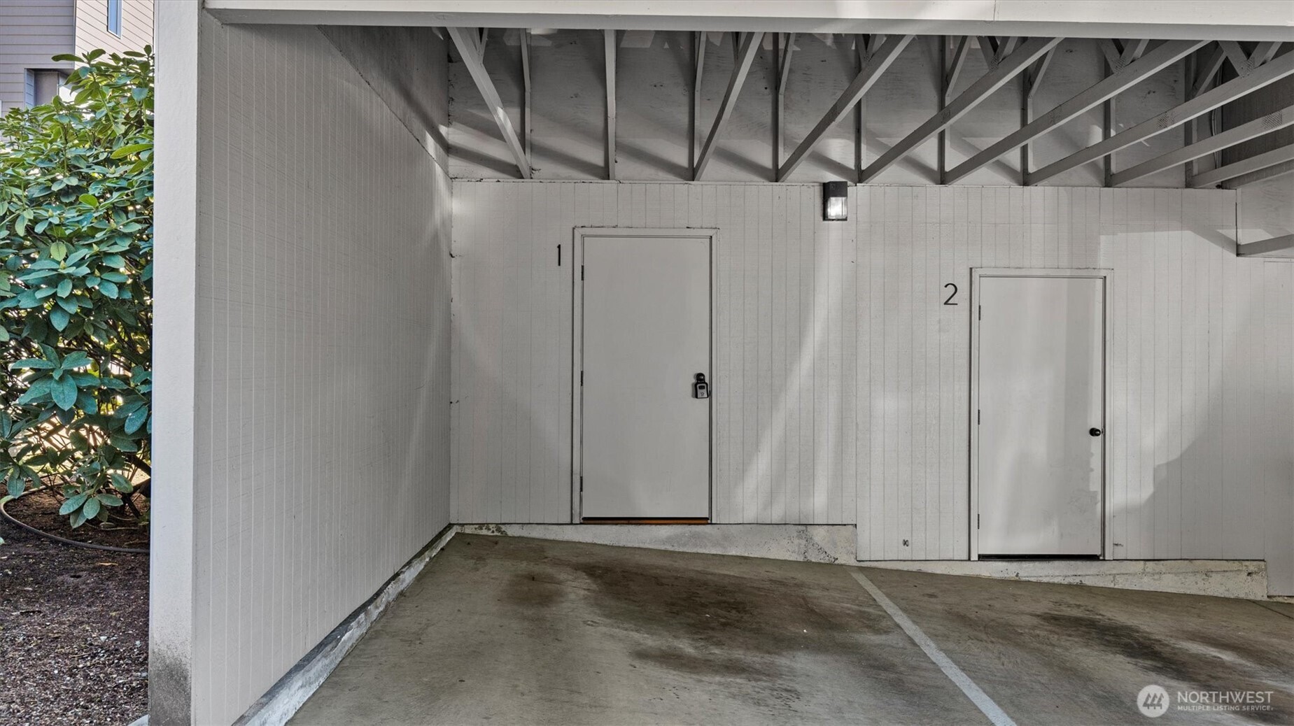11226 NE 68th Street Unit: B