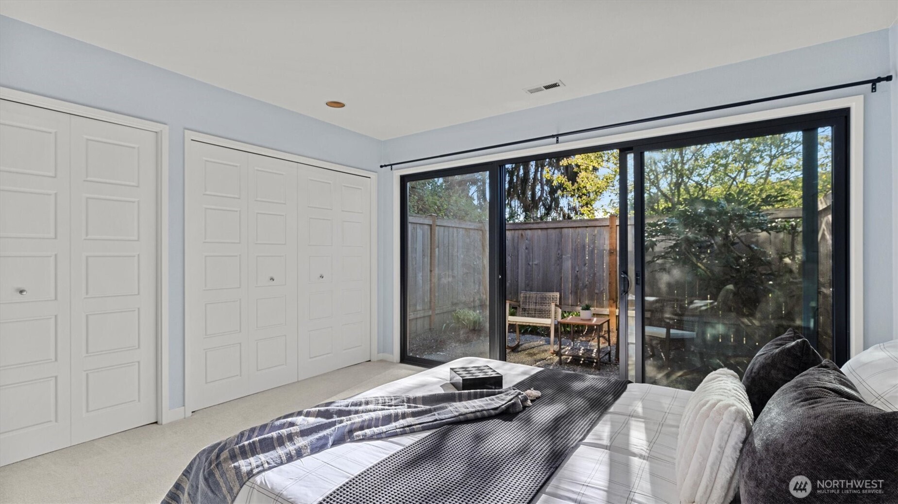 11226 NE 68th Street Unit: B