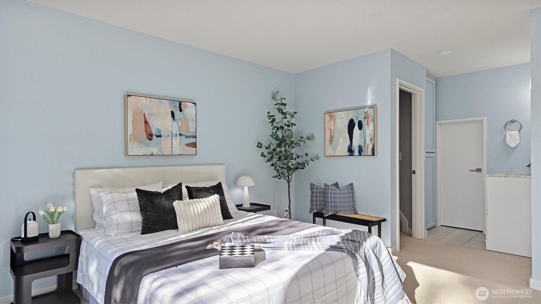 11226 NE 68th Street Unit: B