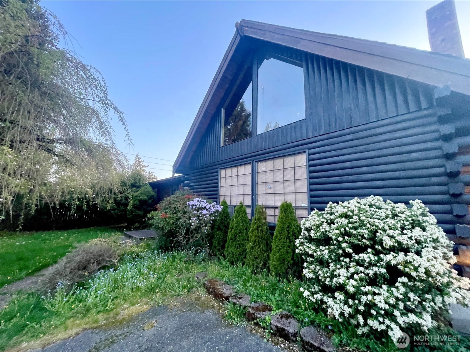 851 S 96th Street