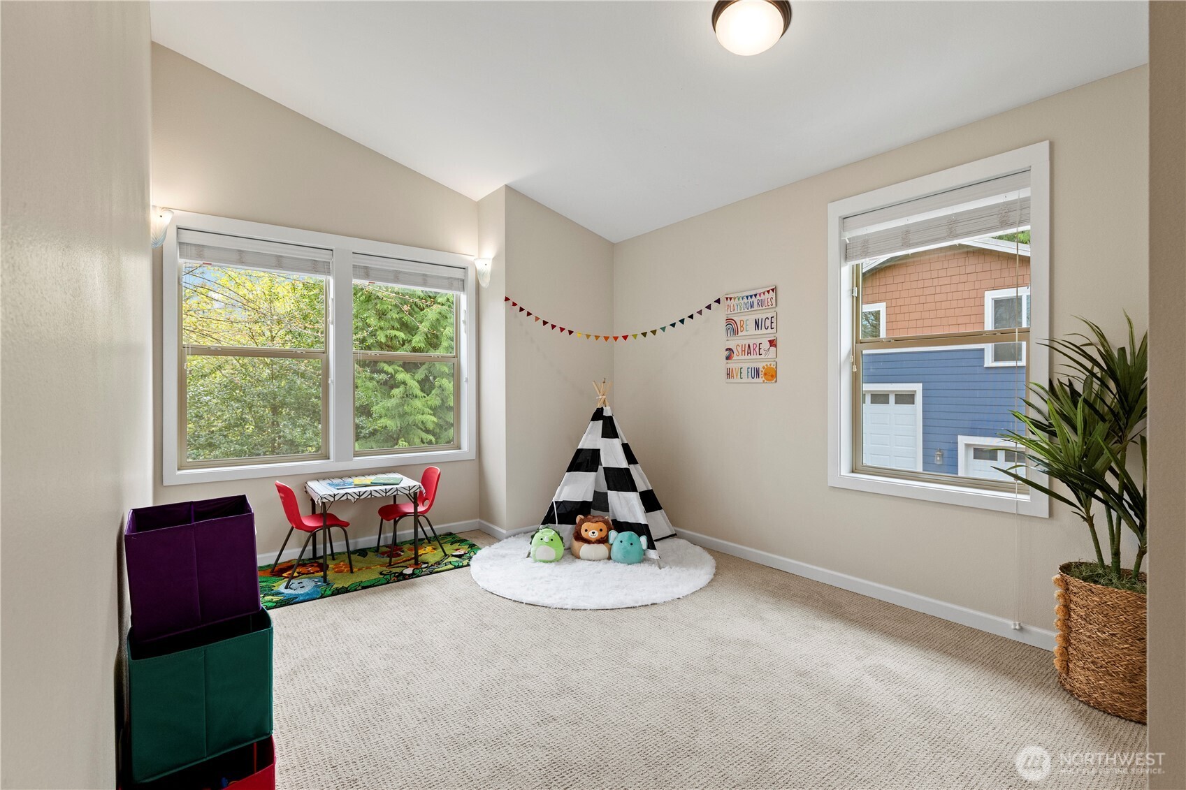 27927 NE 140th